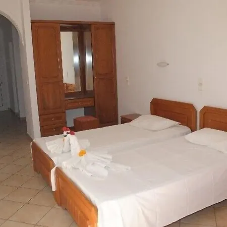 Hotel de apartamente Irene Agios Gordios (Corfu)