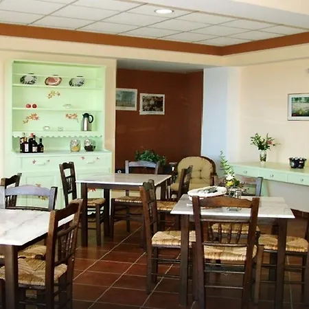 Irene Hotel de apartamente