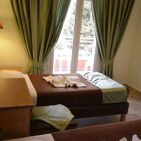 Aparthotel Irene Agios Gordios (Corfu)