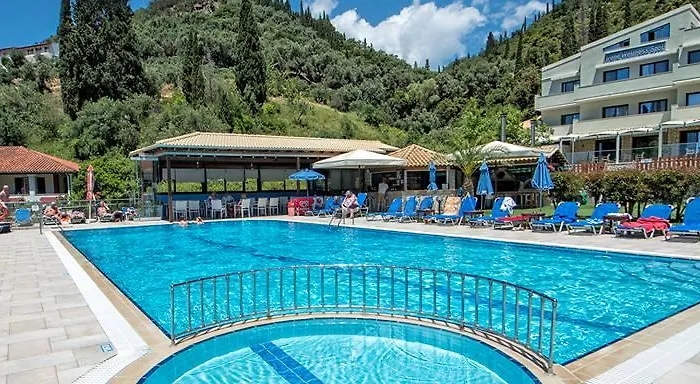 מלון דירות Irene